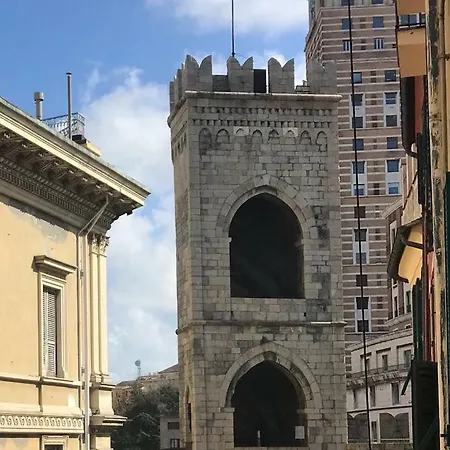 Апартаменты Andrea's Exclusive - Free Parking Included! Генуя