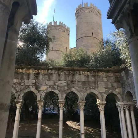 Exclusive Really Downtown - Free Private Parking Included! * Γένοβα