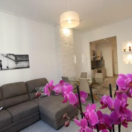 Andrea's Exclusive - Free Parking Included! Apartamento *