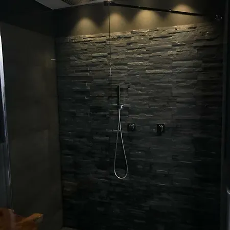 Apartment Exclusive Really Downtown - Free Private Parking Included!