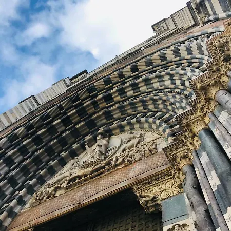Exclusive Really Downtown - Free Private Parking Included! Appartamento Genova
