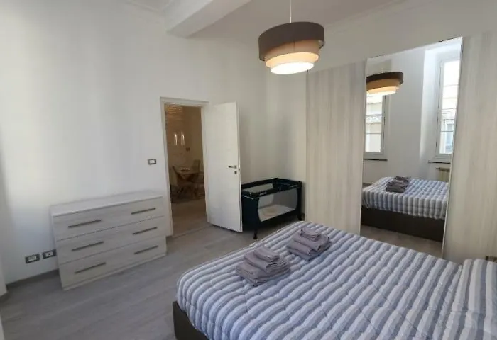 Andrea's Exclusive - Free Parking Included! جنوة